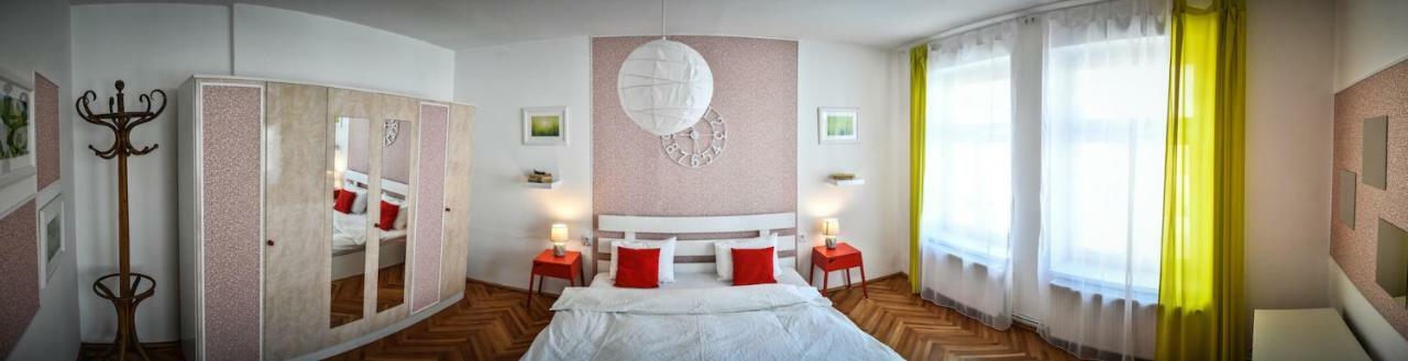 Spacious Stylish Apartment In Old Town Sibiu Exteriér fotografie